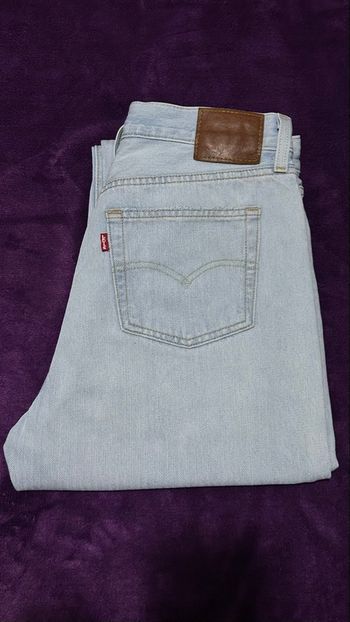 Jean Levi’s W28 L29 
