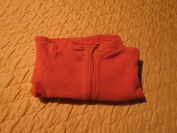 Pull taille 18 mois garçon
