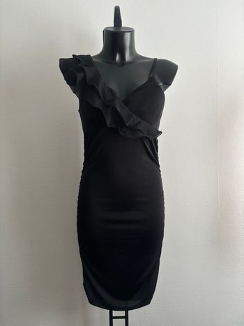 Robe noire habillée neuve