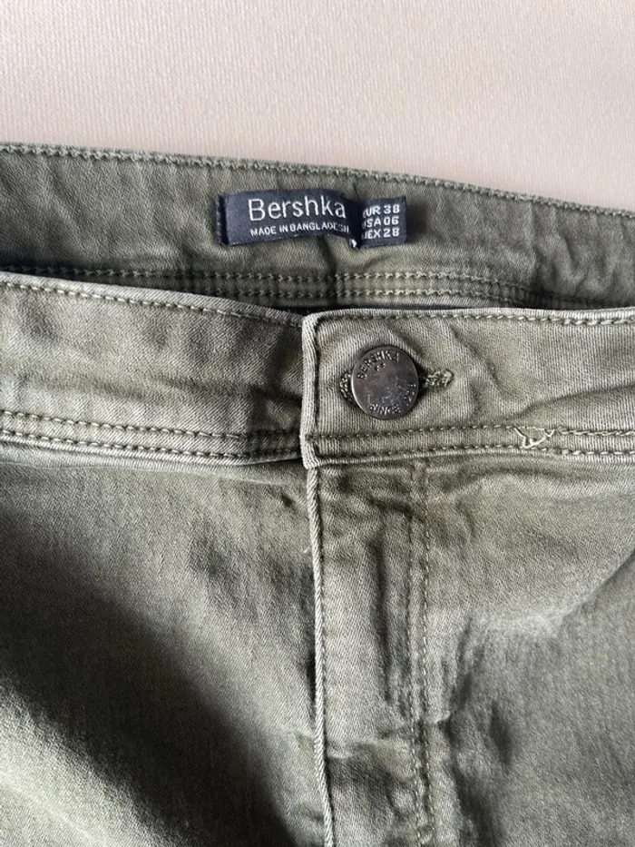 Lot 3 jeans Bershka femme - photo numéro 3