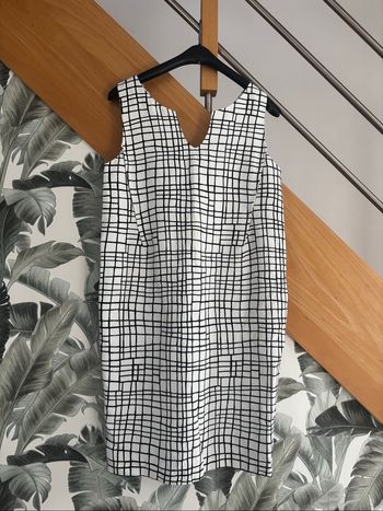 Robe sinéquanone neuve avec étiquette effet quadrillage noir et blanc