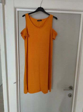 Robe moutarde