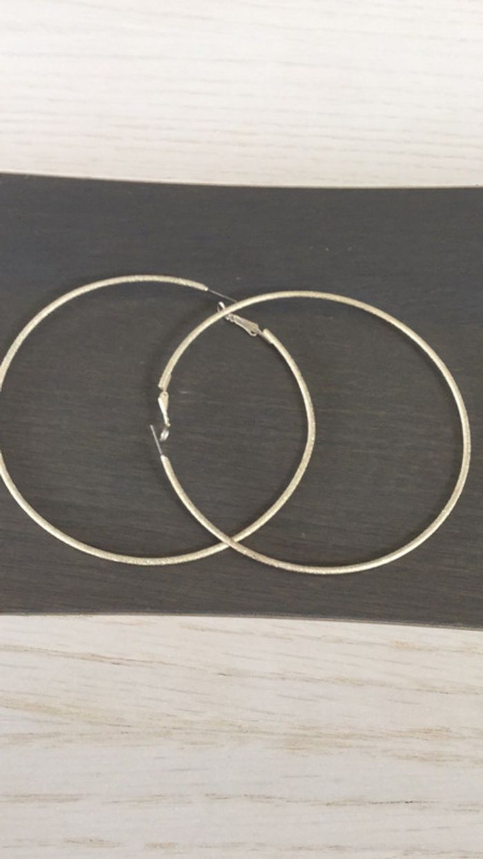 Grandes créoles argentées