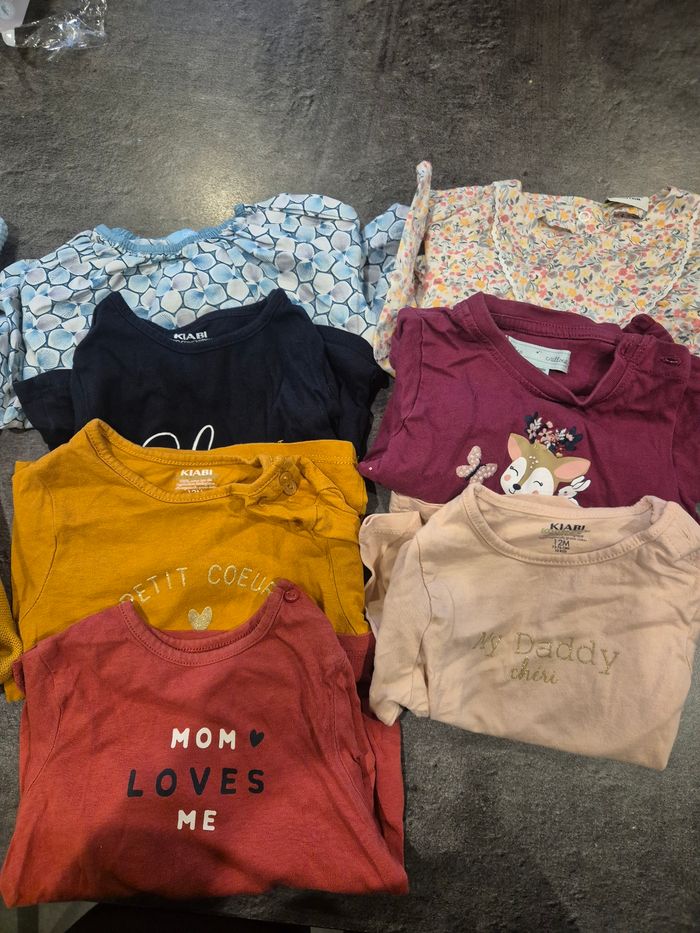 Lot de hauts - photo numéro 2