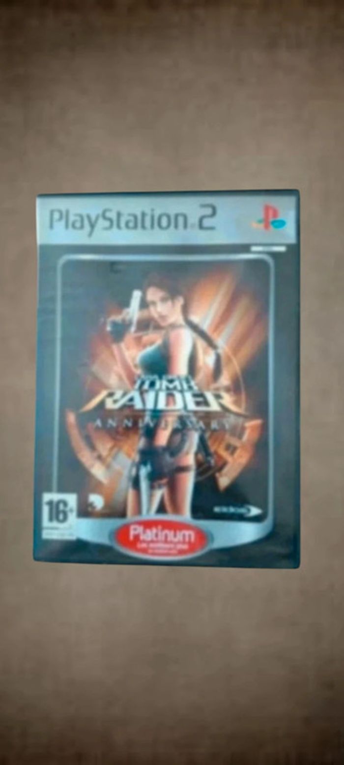 Lara Croft tomb raider anniversary jeu de PlayStation 2
