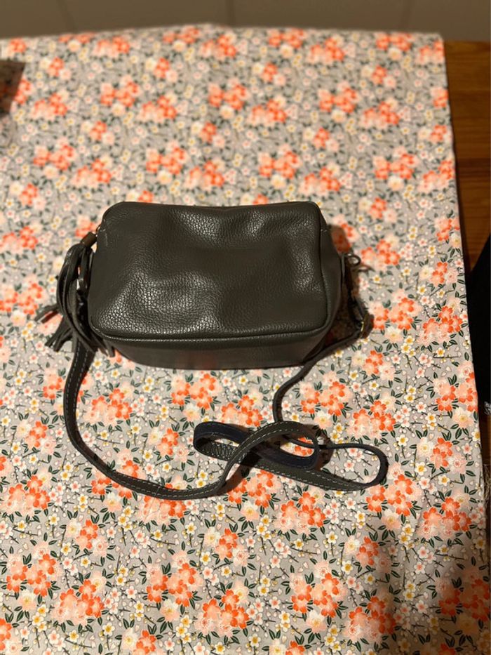 Joli sac cuir gris - photo numéro 2