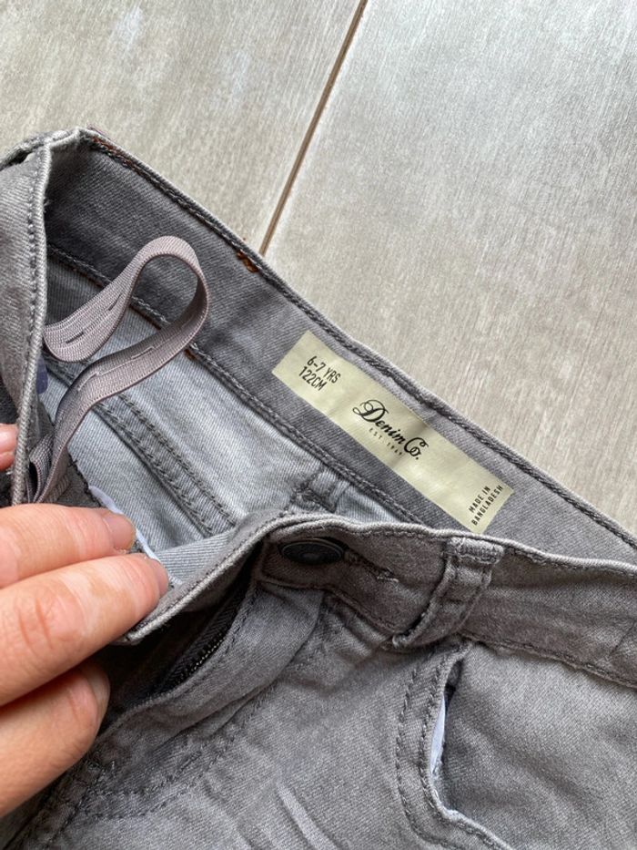 Lot de trois pantalons 6/7 ans - photo numéro 5