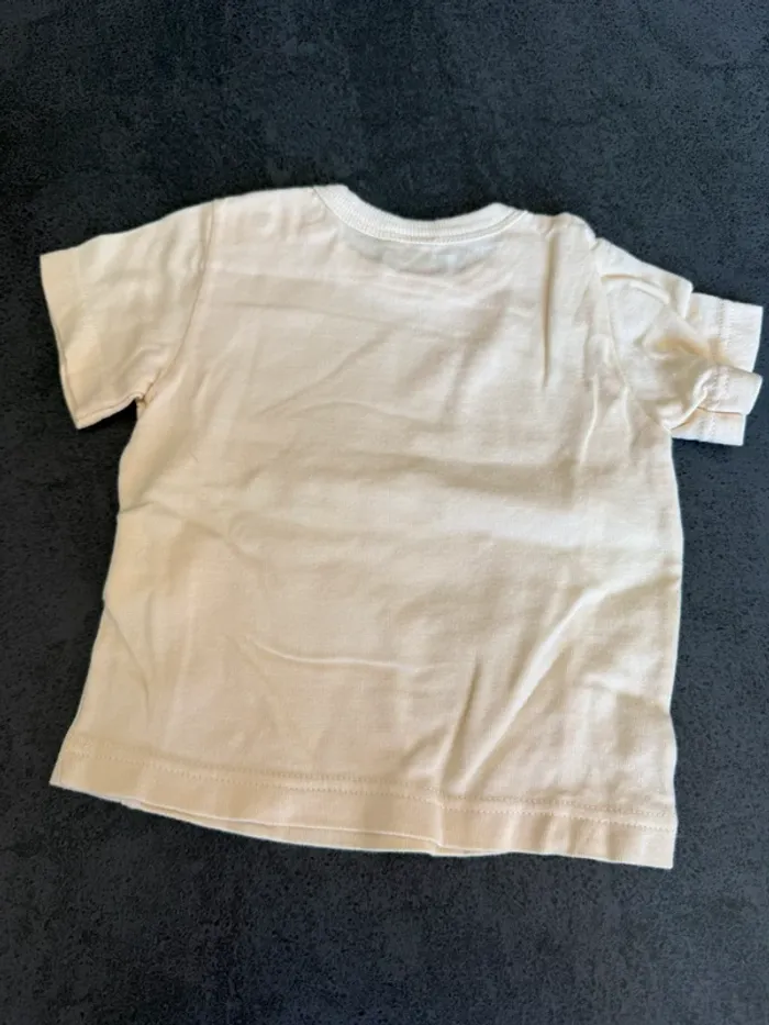 T-shirt bébé 6mois - photo numéro 3