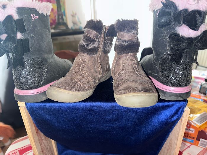 Lot 2 paires de bottes taille 26 - photo numéro 2