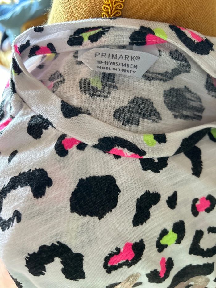 Primark t shirt avec noeud neuf taille 11 ans - photo numéro 4