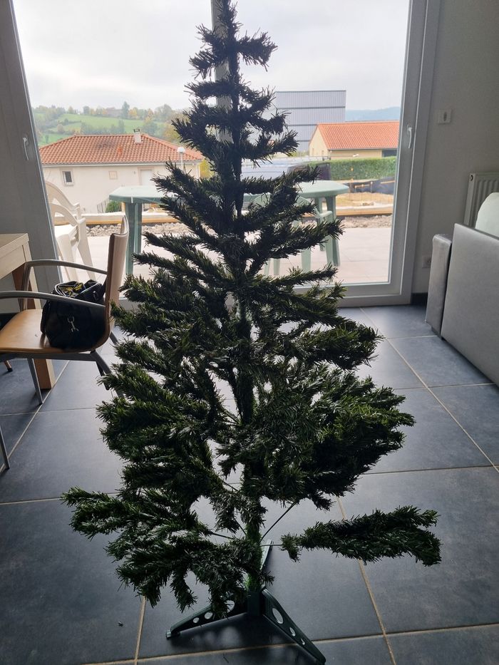 Sapin artificiel vert - photo numéro 3