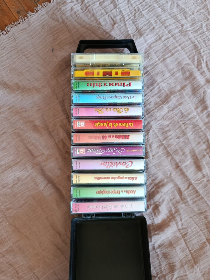 Lot d de 12 anciennes cassettes audio contes pour enfants - photo numéro 7