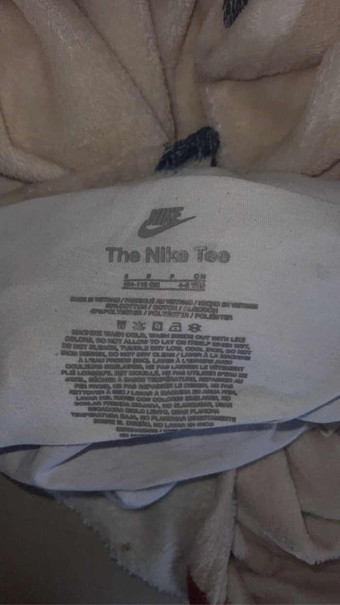 Haut Nike enfant mixte
