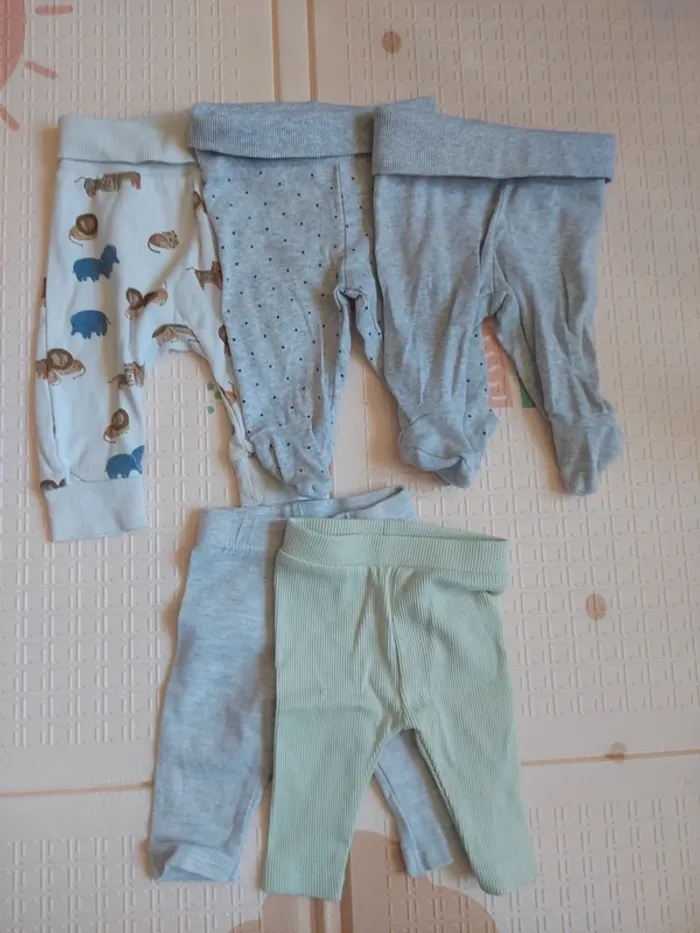 Lot de legging / bas 1 mois 56 cm