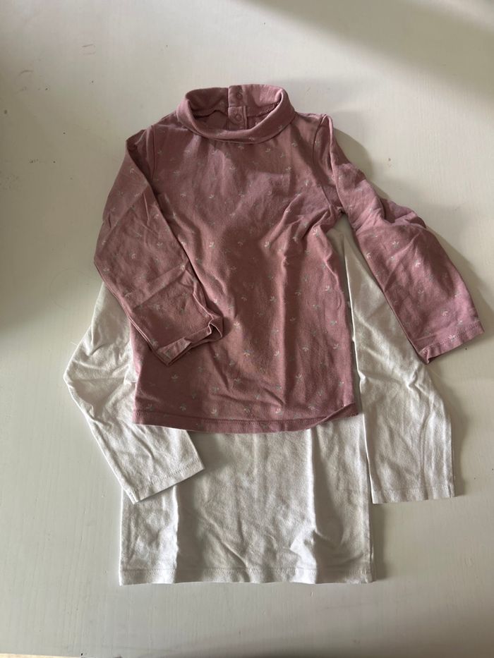 Lot de 2 tee-shirts col roulé Kiabi 3 ans