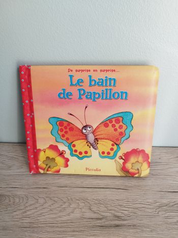 Livre à Rabat le banc de papillon