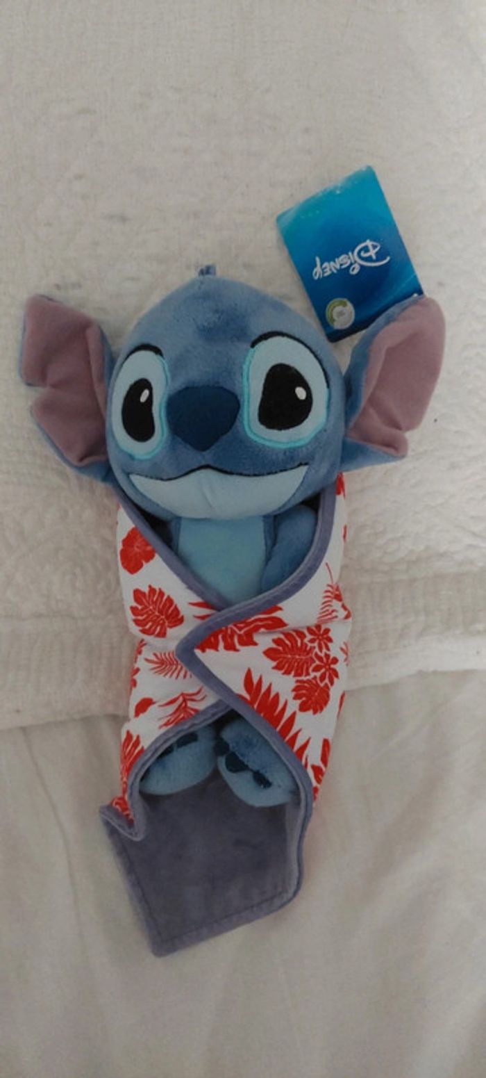 Peluche Stitch bleu avec couverture 25 cm - photo numéro 2