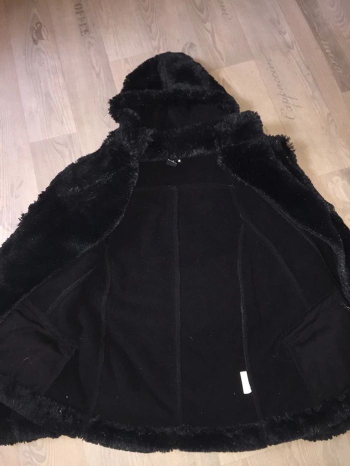 Très belle veste U-topik - photo numéro 2