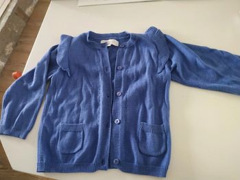 Gilet léger comme neuf / 12 mois