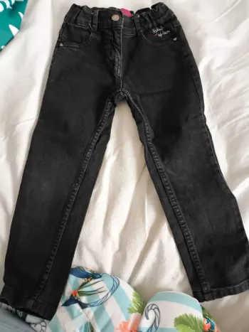 Jean noir 4 ans