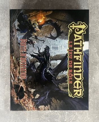 Pathfinder boite d'initiation, jeu de rôle complet, édition française.
