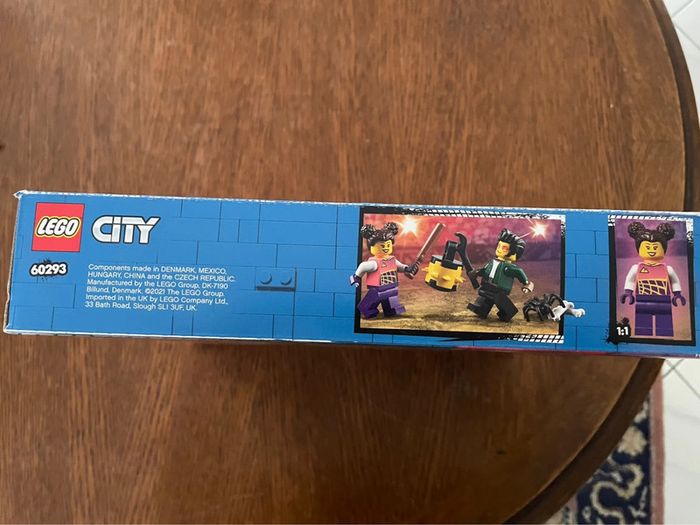 Boîte lego City 60293 Neuve - photo numéro 3