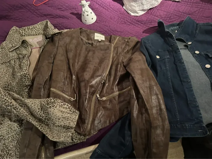 Lot indivisible de 3 vestes taille 38/40 - photo numéro 5