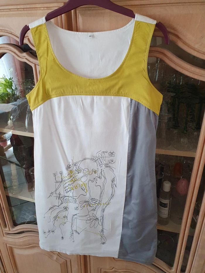 Robe été très agréable à porter T 40