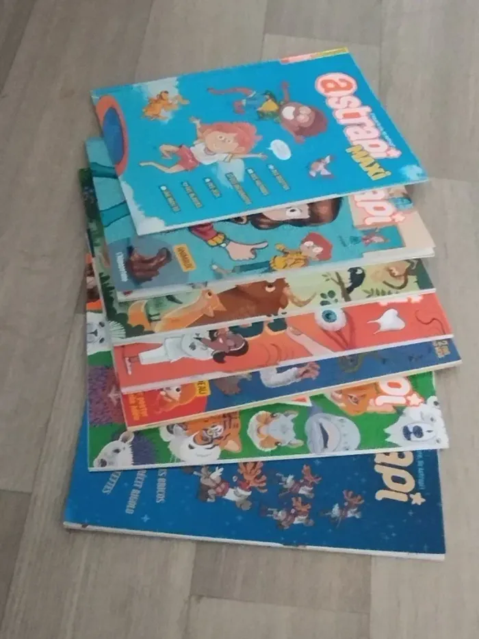 Lot de 7 magazines Astrapi année 2021 L030 - photo numéro 8