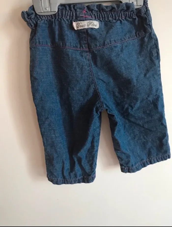Pantalon 6 mois en très bon état #chouppette62fille6mois - photo numéro 2