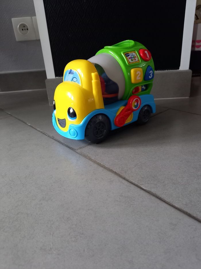 Petit camion color - photo numéro 6