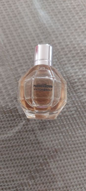 Flowerbomb miniature