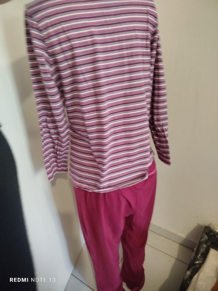 #kytieLfemme. Pyjama 2 pièces taille L - photo numéro 4