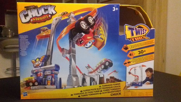 Super piste électronique Chuck de Hasbro - photo numéro 2