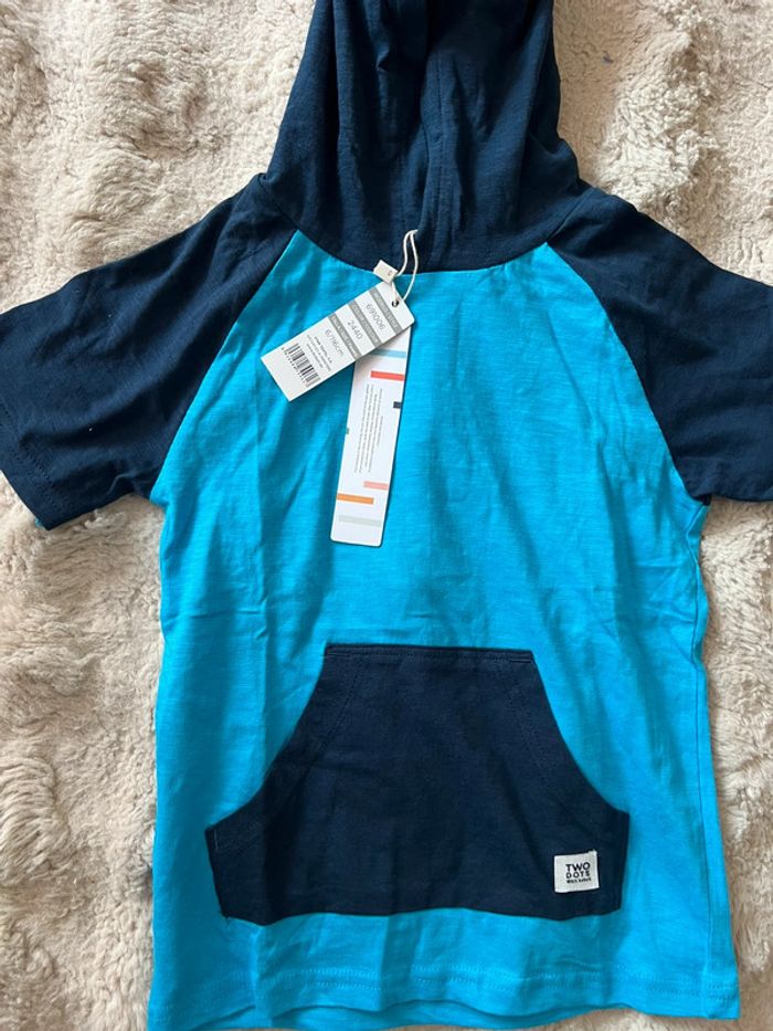 T-shirt à capuche garçon 6 ans - photo numéro 2
