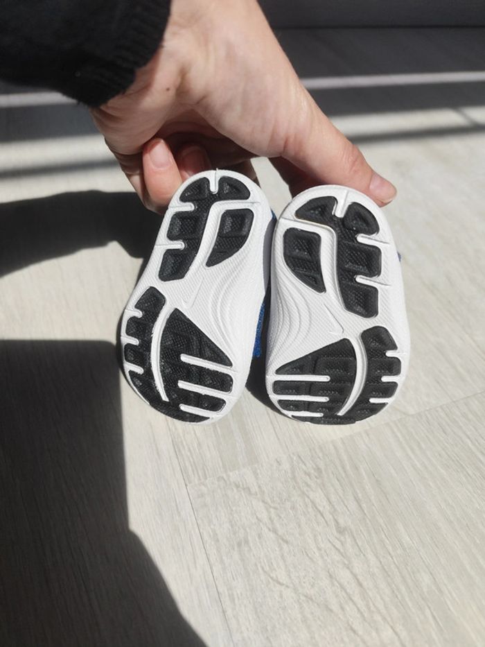 Basket Nike neuves - photo numéro 3