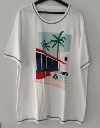 T-shirt manches courtes marque U collection taille XXXL/3XL couleur blanc à motif pour homme
