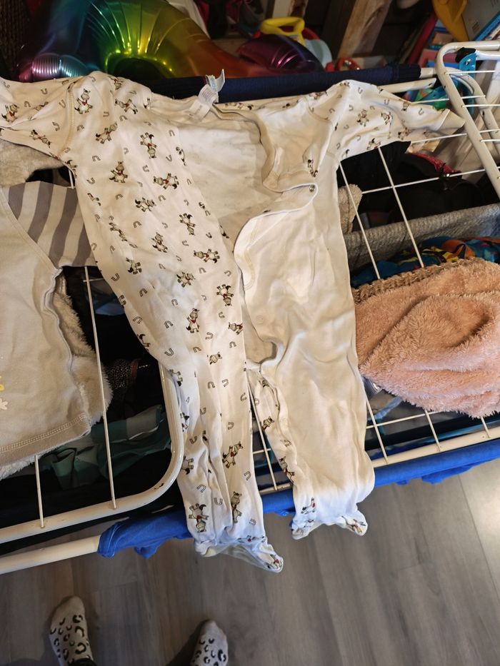 Lot  18 mois garcon - photo numéro 2