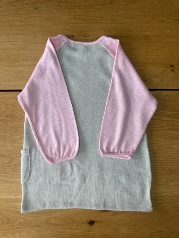 Robe douce beige à manches longues roses Neuve - Taille 4 Ans - photo numéro 9