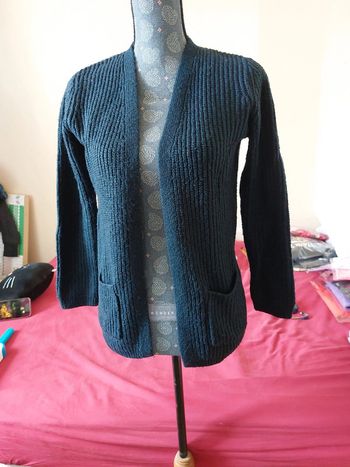 Pull sans boutons  Kiabi -12 ans