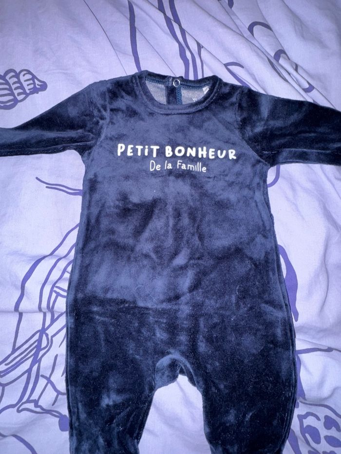 Pyjama bleu nuit taille 1 mois - photo numéro 2