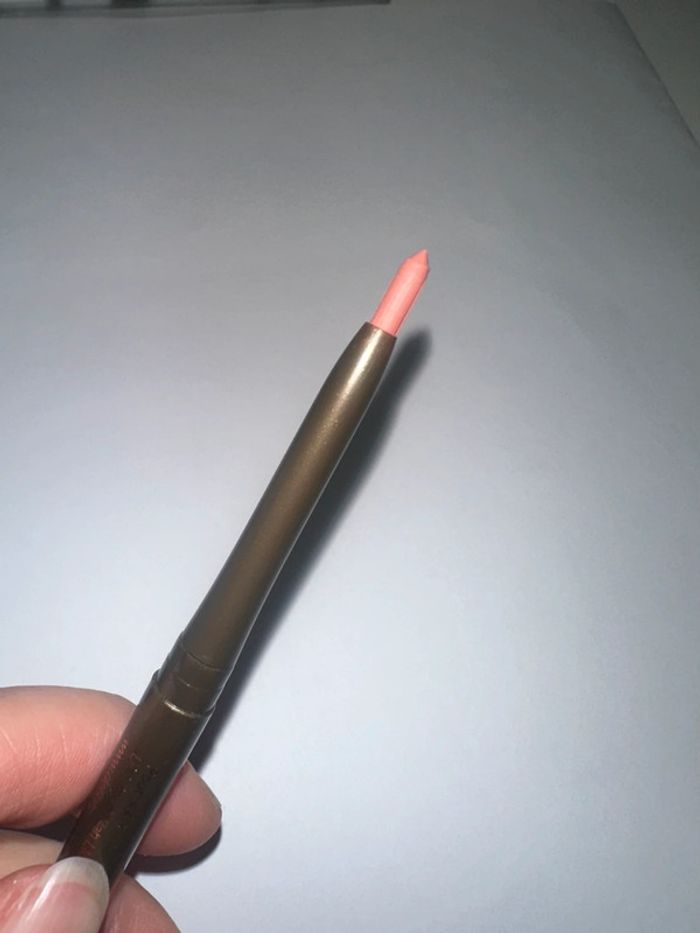 Crayon lèvre delilah neuf - photo numéro 3