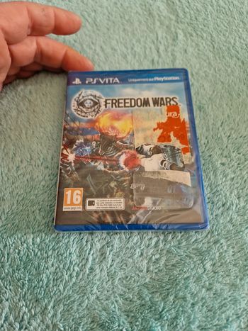 Freedom wars neuf sous blister ps vita