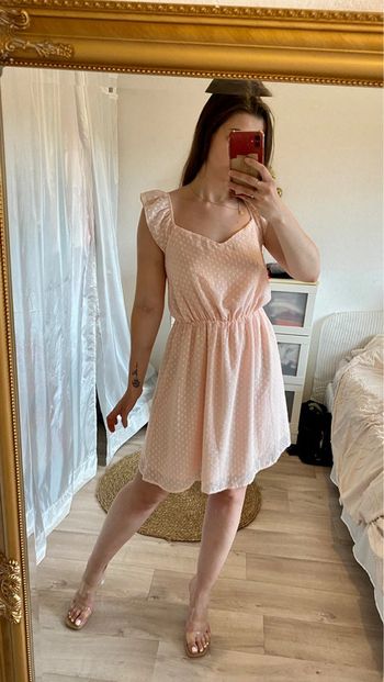 Robe rose pale dos nu