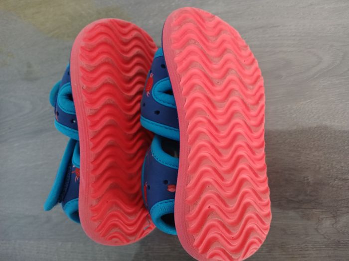 Chaussures de plage taille 21 - photo numéro 2