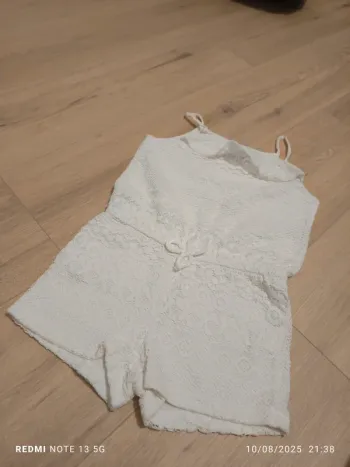 Magnifique combi short blanche logg taille 6ans