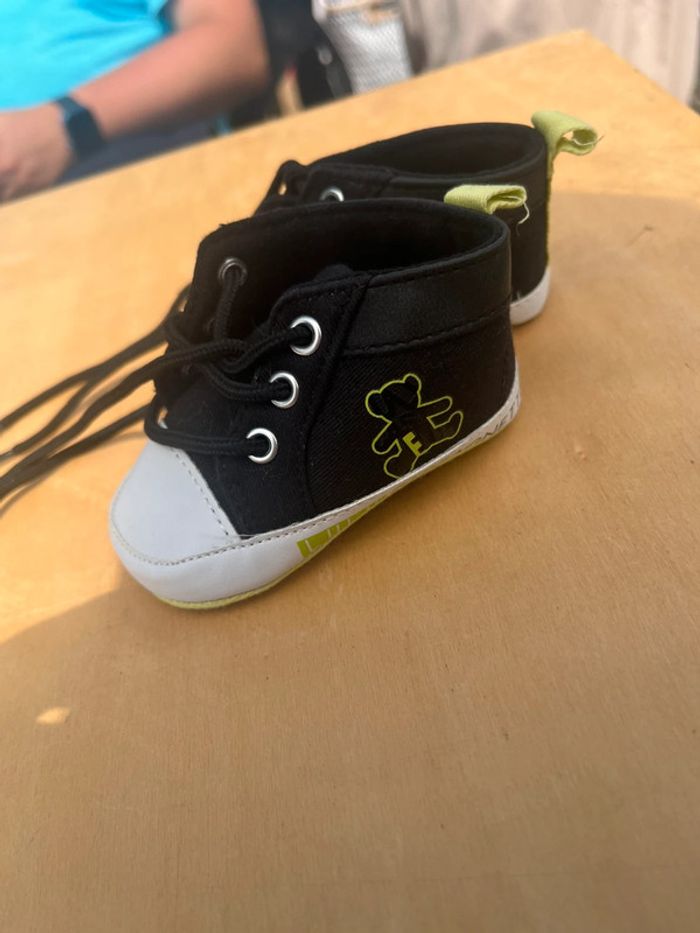 Chaussure lulu castagnette