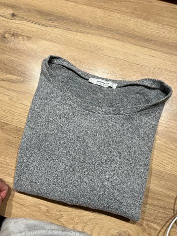 Pull gris manche longue