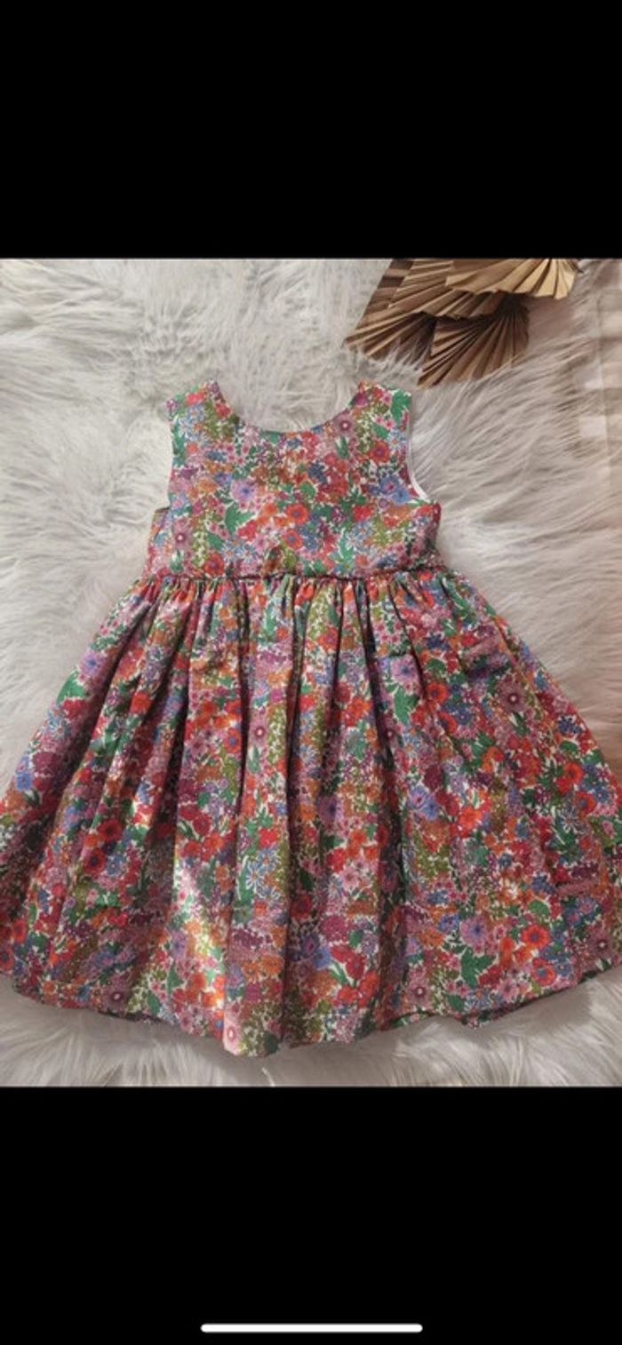 Robe Dos en V Liberty