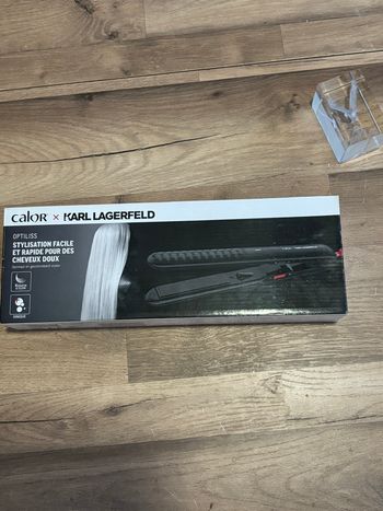 Je vend un lisseur neuf 